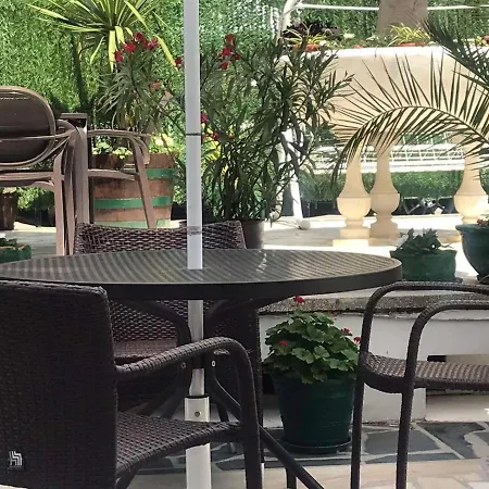 Kristian Family 酒店 索佐波尔